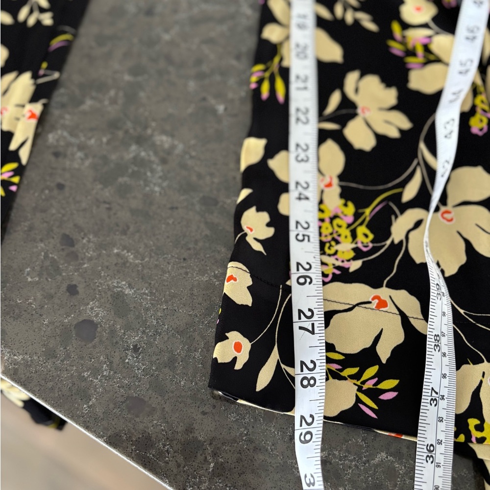 Cabi New Set Up Pants 6696 Black Floral Pull On Relaxed Fit High Waist Wide Leg - Picture 11 of 11